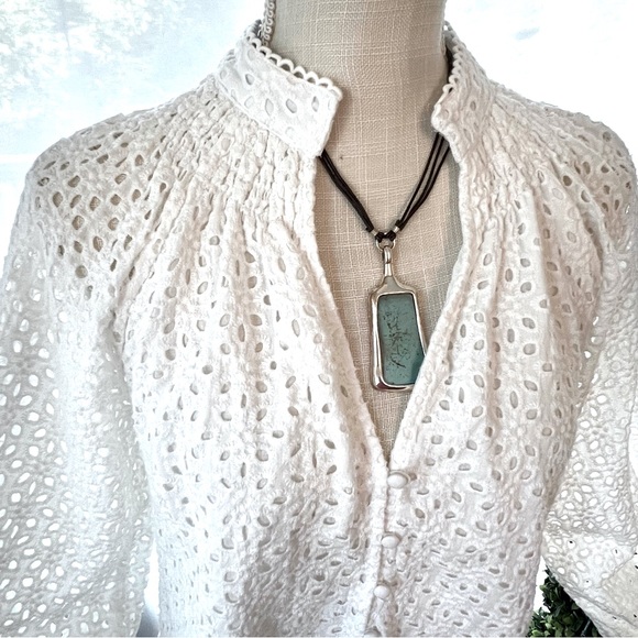 Elan Bella Eyelet Floral Embroidered Top White Size Medium - Picture 9 of 16